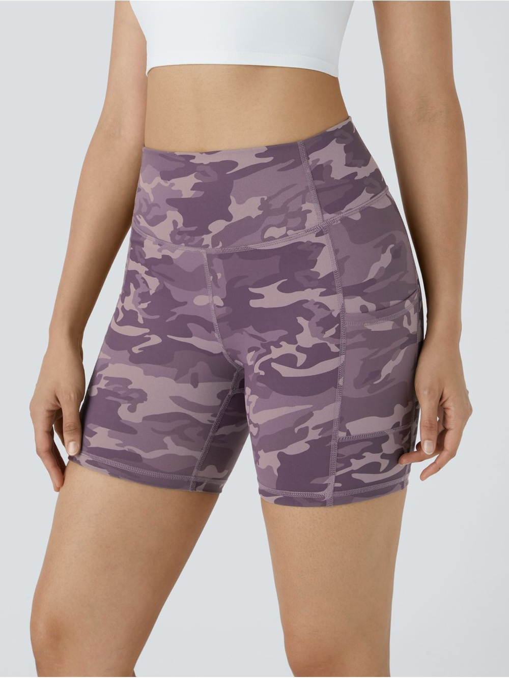 NWOT Halara High Waisted Side Pocket Running Biker Shorts Size L